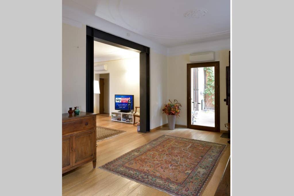 C-Rooms, Residenza Correggio Parma Kültér fotó
